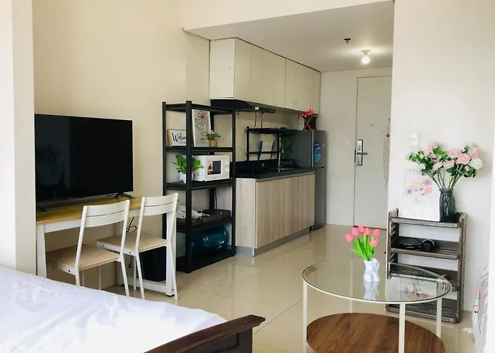 Apartment Hub Metro In Makati 100west 1br With Balcony Manila