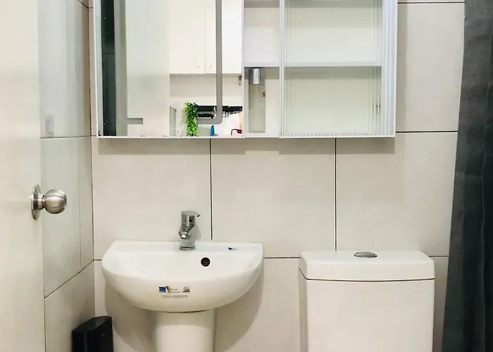 Apartment Hub Metro In Makati 100west 1br With Balcony Manila