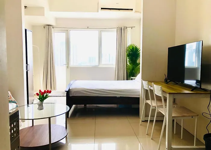 Apartment Hub Metro In Makati 100west 1br With Balcony