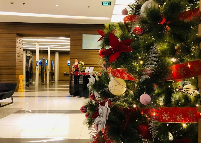 Hub Metro In Makati 100west 1br With Balcony *
