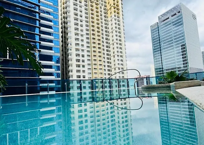 Hub Metro In Makati 100west 1br With Balcony *